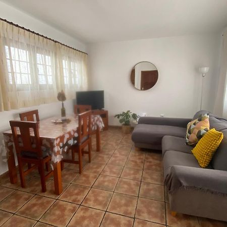 カレタ・デ・ファマラCasa Rosaアパートメント エクステリア 写真
